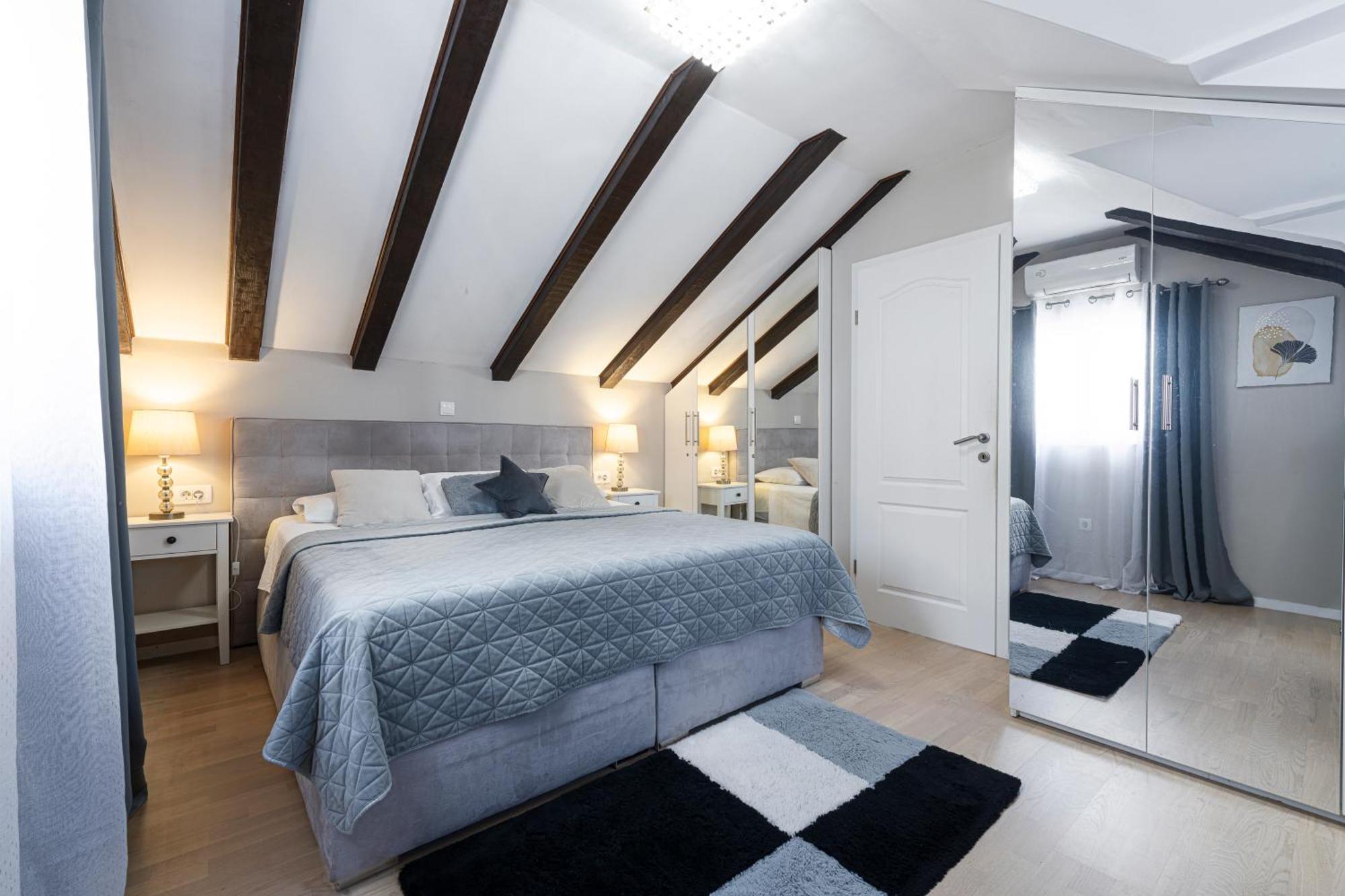 Loma-asunnot Vacation House Cavtat *